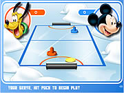 Play Mickey and friends shoot score Game