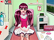 Play Draculaura in the ambulance Game