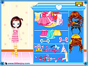 Play Little doll girl dressup Game