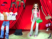 Play Stage girl dress up Game