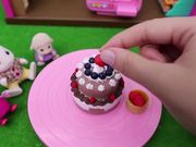 Baby Panda's Birthday Party | Make Strawberry Cake
