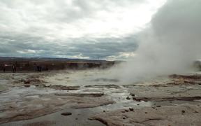 Geyser Eruption in Iceland - Fun - VIDEOTIME.COM