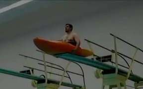 Kayak High Dive - Fun - VIDEOTIME.COM