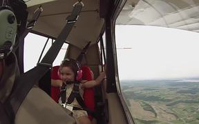 Little Girls Aerobatic Flight - Kids - VIDEOTIME.COM