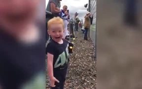 This Kid Is Really Excited About The Motorycycles - Kids - VIDEOTIME.COM
