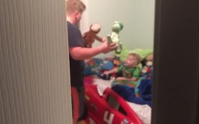What An Amazing Big Brother - Kids - VIDEOTIME.COM