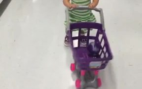 Little Baby Doing Shopping - Kids - VIDEOTIME.COM