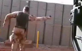 Dance Moves Of A Soldier - Fun - VIDEOTIME.COM