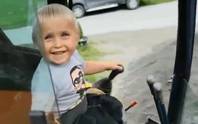 Three-Year-Old Operating A Real Excavator - Kids - VIDEOTIME.COM