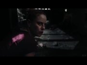 Crawl Trailer - Movie trailer - Y8.COM