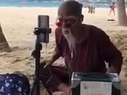 Is This Master Roshi From Dragon Ball Z?! - Fun - Y8.COM