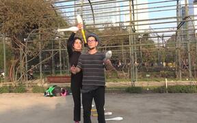 Juggling Team - Fun - VIDEOTIME.COM