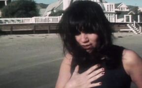 Linda Ronstadt: The Sound of My Voice Trailer - Movie trailer - VIDEOTIME.COM