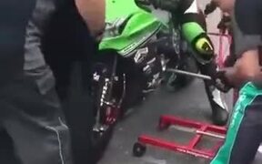 Superbike Or Wheelbarrow, Pit Stops Are Pit Stops