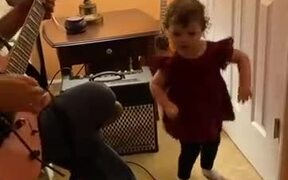 Kid Excited About Her Favorite Song - Kids - VIDEOTIME.COM