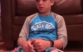 When Taxes Hit You At An Early Age - Kids - VIDEOTIME.COM