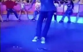 Guy Dances Around In The Carousel Like A Boss!