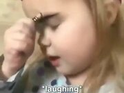 Little Girl Just Made Herself An Unibrow - Kids - Y8.COM