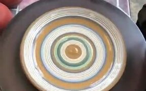 The Process Of Painting Beautiful Pottery! - Fun - VIDEOTIME.COM