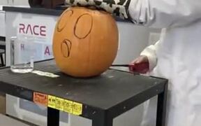 Chemistry + Halloween Carved Pumpkin - Tech - VIDEOTIME.COM