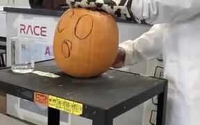 Chemistry + Halloween Carved Pumpkin - Tech - VIDEOTIME.COM