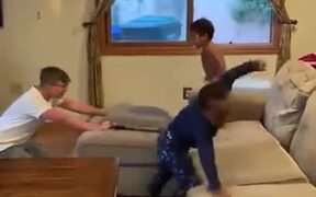 Kids Being Kids! - Kids - VIDEOTIME.COM