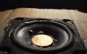 A Crazy Dancing Speaker! - Tech - VIDEOTIME.COM