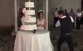 How To Make Your Wedding Unforgettable - Fun - VIDEOTIME.COM