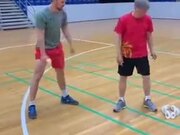 How A Pro Practices Badminton