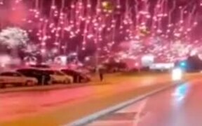 World's Most Beautiful Fireworks - Fun - VIDEOTIME.COM