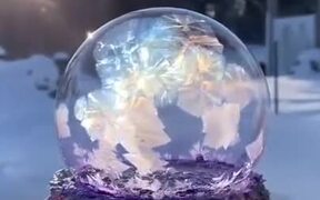 Bubble Beautifully Getting Frozen - Fun - VIDEOTIME.COM