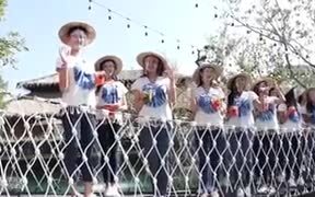 A Bridge Full Of Beautiful Girls Collapsed - Fun - VIDEOTIME.COM