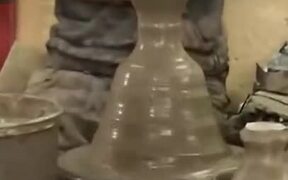 Moroccan Potter With A Simple Solution - Tech - VIDEOTIME.COM