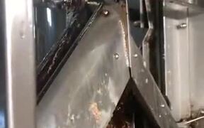 Machine Extracting Pure Honey - Tech - VIDEOTIME.COM