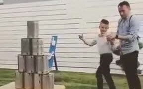 When You Are Too Overconfident - Kids - VIDEOTIME.COM