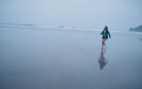 Sophie Jones Trailer - Movie trailer - VIDEOTIME.COM