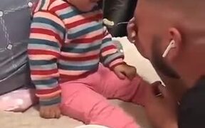 Baby Boy Plays With His Father - Kids - VIDEOTIME.COM