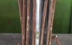 Candies Go Up Against A Hydraulic Press - Tech - VIDEOTIME.COM