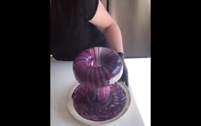 Cake Decorating - Fun - VIDEOTIME.COM
