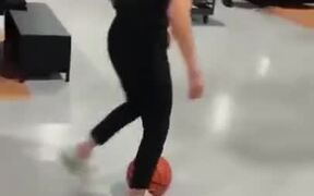 Very Impressive Basketball Dunk In Sporting Shop - Fun - VIDEOTIME.COM