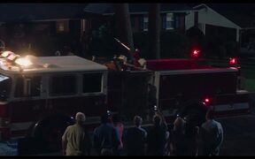 Queen Bees Official Trailer - Movie trailer - VIDEOTIME.COM