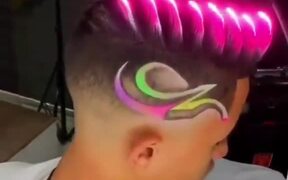 An Amazing Hair Style - Fun - VIDEOTIME.COM