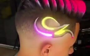 An Amazing Hair Style - Fun - VIDEOTIME.COM