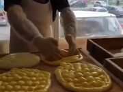 The Interesting Making Process Of Turkish Bread