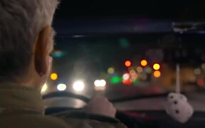 Roadrunner: A Film About Anthony Bourdain Trailer - Movie trailer - VIDEOTIME.COM