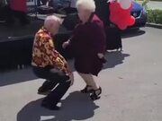 Sweet Old Couple Dances, True Relationship Goals