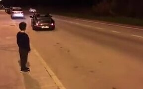 Kid Comes Face To Face With An Old Porsche