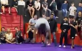 Athlete Shows Off His Non-Stop Backflip Trick - Sports - Videotime.com