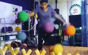Basketball Bouncing Skills - Fun - Videotime.com