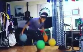 Basketball Bouncing Skills - Fun - VIDEOTIME.COM